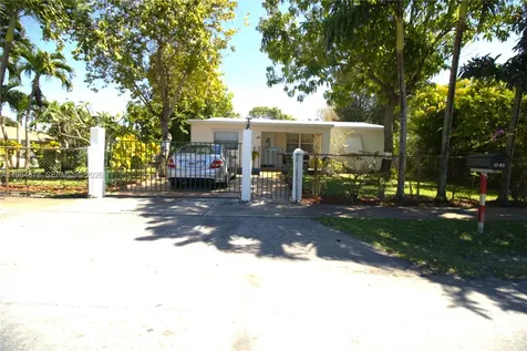 1142 NW 2nd Avenue Fort Lauderdale FL 33311