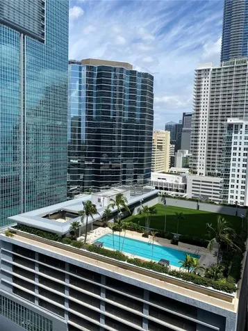 170 SE 14 Street Miami FL 33131