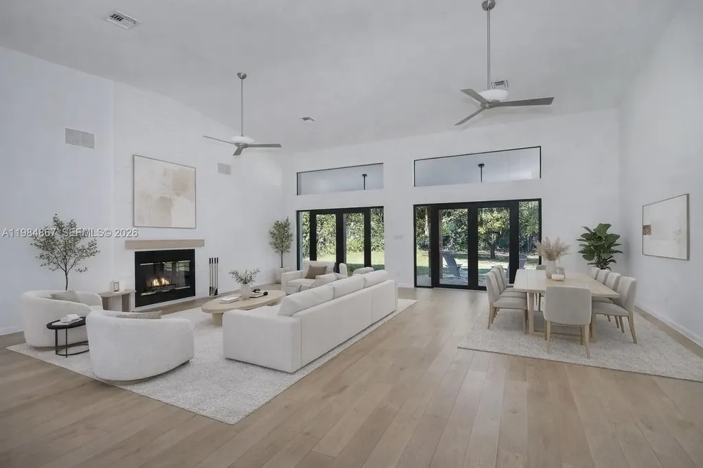 6841 SW 130th Terrace Pinecrest FL 33156