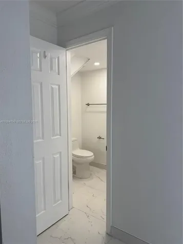 9365 Fontainebleau Boulevard Miami FL 33172