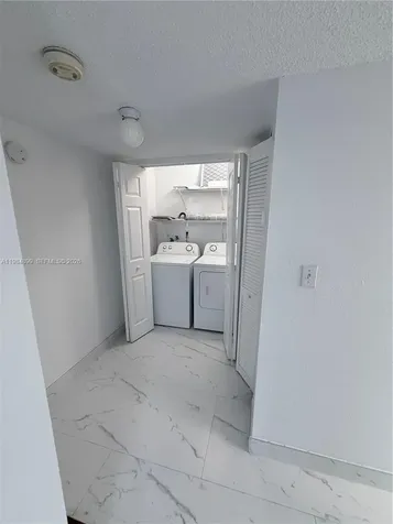 9365 Fontainebleau Boulevard Miami FL 33172
