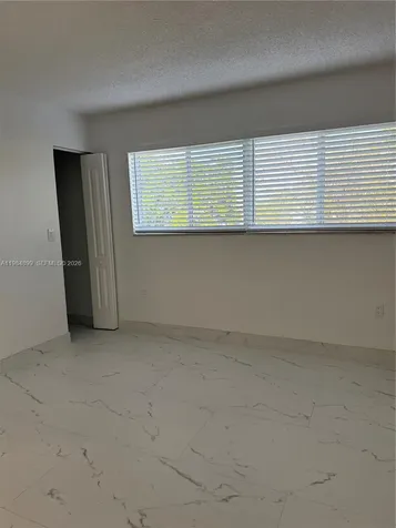 9365 Fontainebleau Boulevard Miami FL 33172