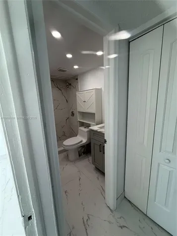 9365 Fontainebleau Boulevard Miami FL 33172
