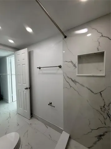 9365 Fontainebleau Boulevard Miami FL 33172