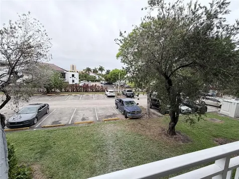 9365 Fontainebleau Boulevard Miami FL 33172
