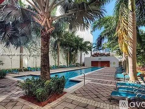 133 NE 2nd Avenue Miami FL 33132