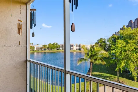 7647 Southampton Terrace Tamarac FL 33321