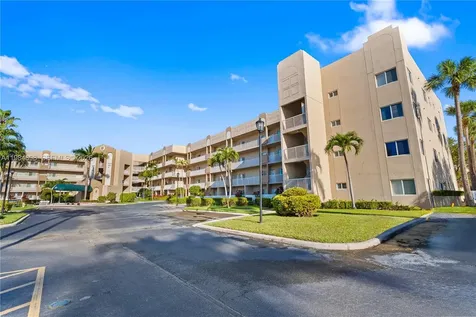 7647 Southampton Terrace Tamarac FL 33321