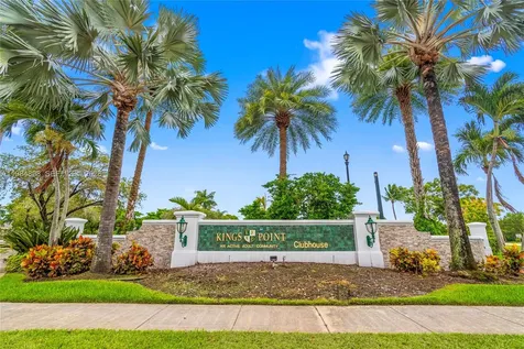 7647 Southampton Terrace Tamarac FL 33321
