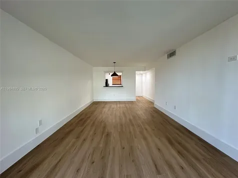 10425 SW 112th Avenue Miami FL 33176