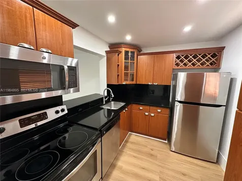 10425 SW 112th Avenue Miami FL 33176