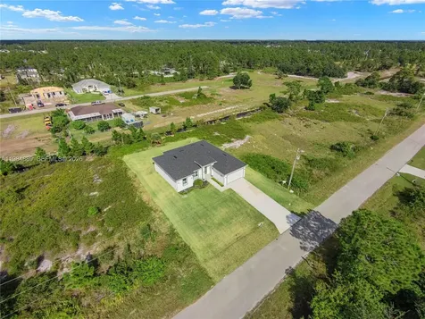 1027 Kirkwood Street Lehigh Acres FL 33974
