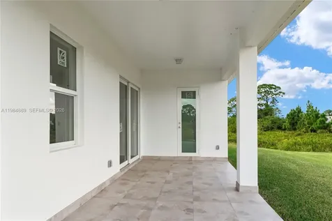 1027 Kirkwood Street Lehigh Acres FL 33974