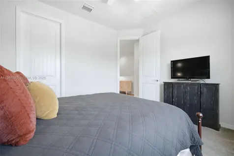 1628 Myrtle Oak Terrace Hollywood FL 33021
