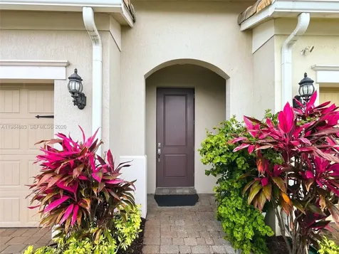 1628 Myrtle Oak Terrace Hollywood FL 33021