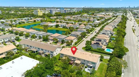 1628 Myrtle Oak Terrace Hollywood FL 33021