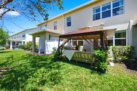 1628 Myrtle Oak Terrace Hollywood FL 33021