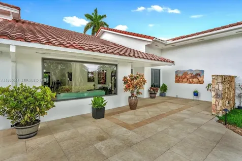 10126 SW 93rd Place Miami FL 33176