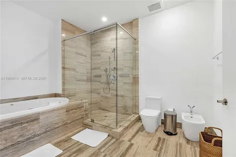 Sunny Isles Beach FL 33160