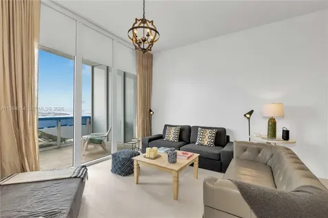 Sunny Isles Beach FL 33160