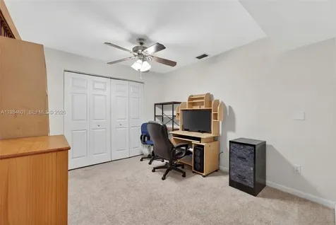 889 Hamilton Drive Homestead FL 33034