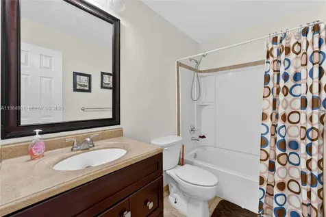 889 Hamilton Drive Homestead FL 33034