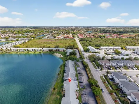 889 Hamilton Drive Homestead FL 33034