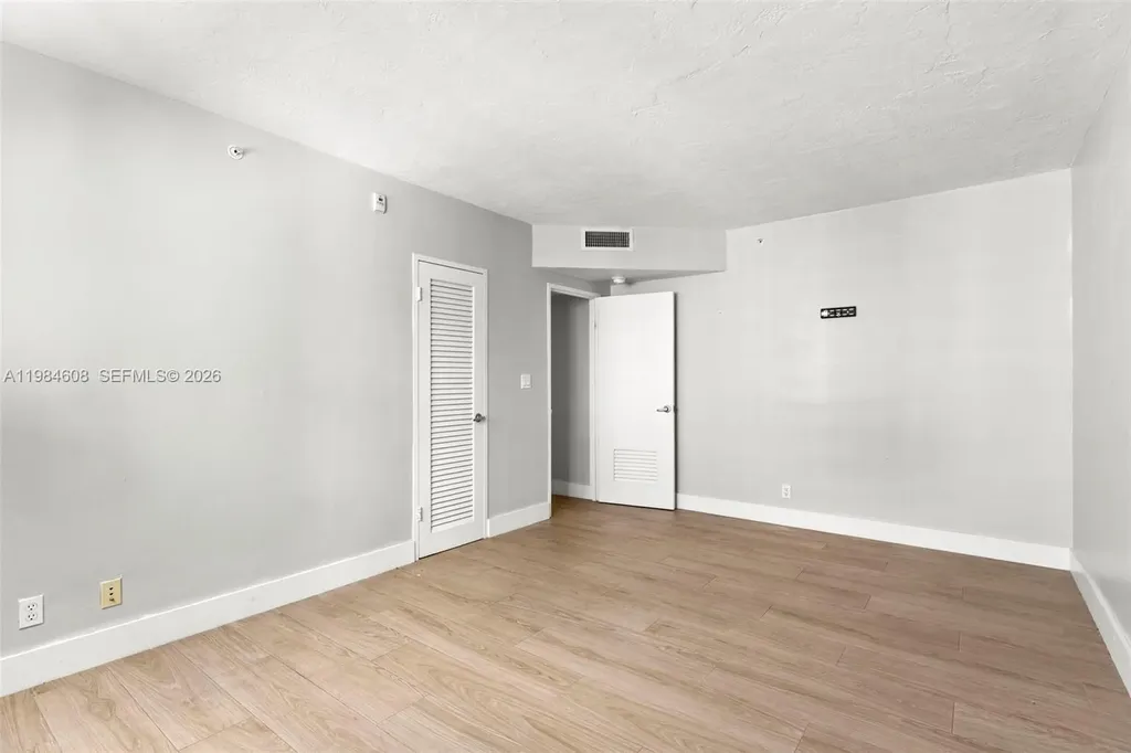 3001 S Ocean Drive Hollywood FL 33019