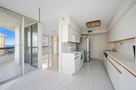 19101 NE 36th Court Aventura FL 33180