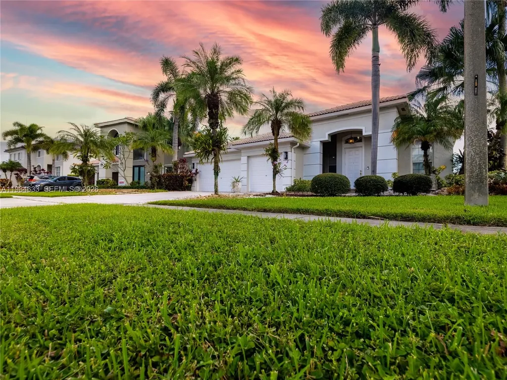 903 NW 167th Avenue Pembroke Pines FL 33028