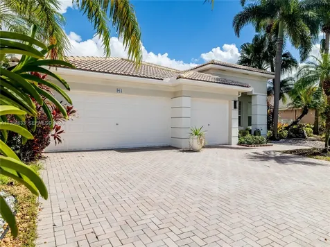 903 NW 167th Avenue Pembroke Pines FL 33028