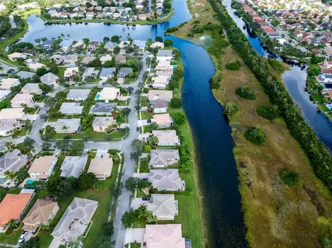 903 NW 167th Avenue Pembroke Pines FL 33028