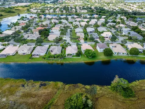 903 NW 167th Avenue Pembroke Pines FL 33028