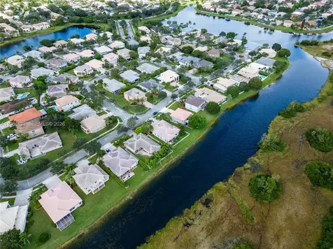903 NW 167th Avenue Pembroke Pines FL 33028