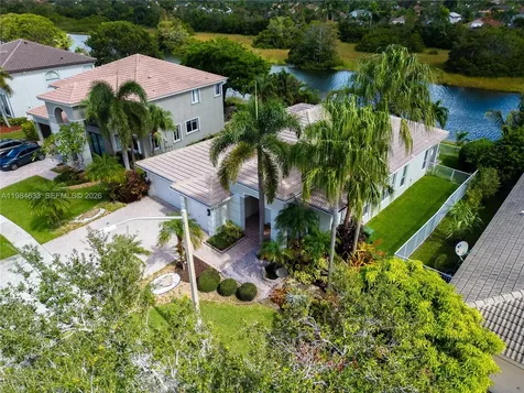 903 NW 167th Avenue Pembroke Pines FL 33028