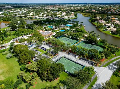 903 NW 167th Avenue Pembroke Pines FL 33028