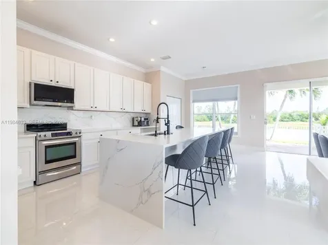 903 NW 167th Avenue Pembroke Pines FL 33028
