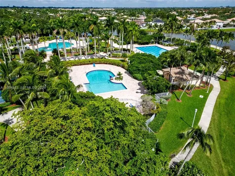 903 NW 167th Avenue Pembroke Pines FL 33028