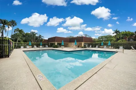 713 NW 99th Circle Plantation FL 33324