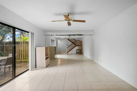 713 NW 99th Circle Plantation FL 33324