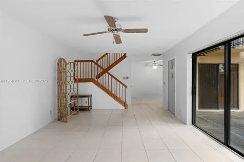 713 NW 99th Circle Plantation FL 33324