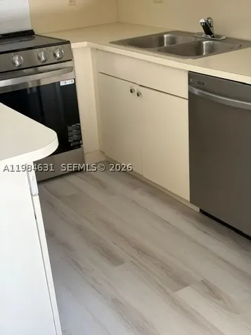 713 NW 99th Circle Plantation FL 33324