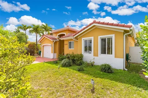 9224 Grand Canal Drive Miami FL 33174