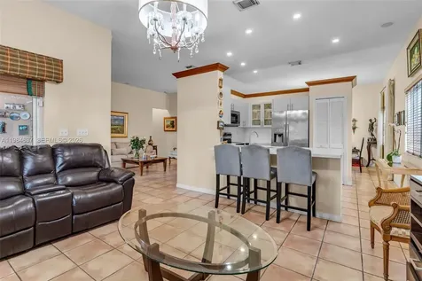 9224 Grand Canal Drive Miami FL 33174