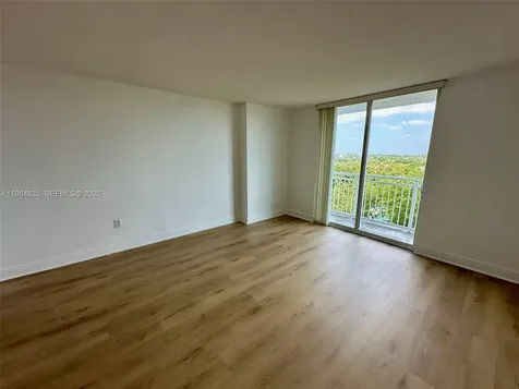 Miami FL 33145