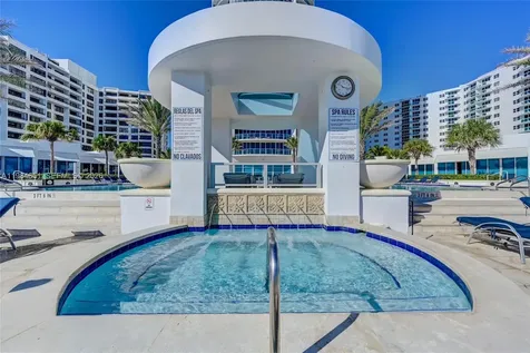 3101 S Ocean Drive Hollywood FL 33019