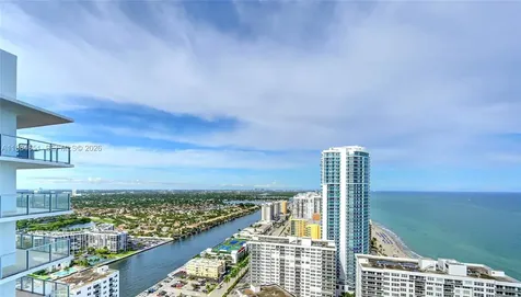 3101 S Ocean Drive Hollywood FL 33019
