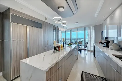 3101 S Ocean Drive Hollywood FL 33019