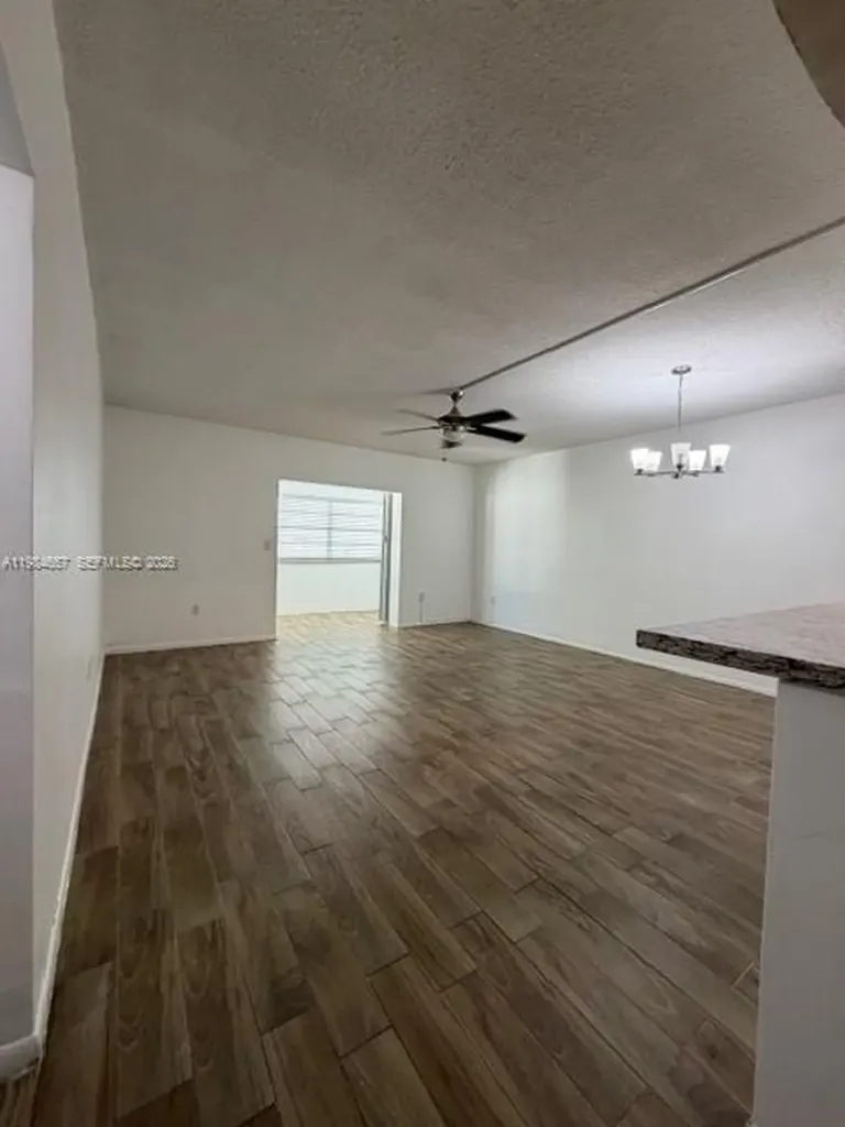 9159 SW 77th Avenue Miami FL 33156
