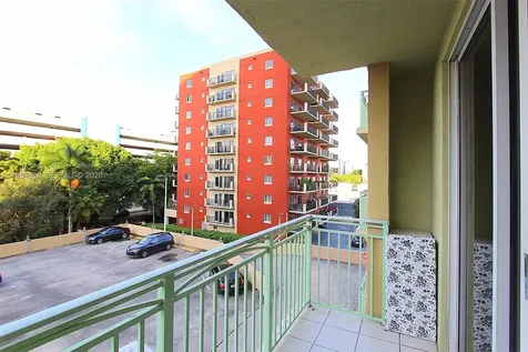 3500 Coral Way Miami FL 33145